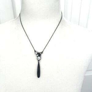 Vintage Avon SAQ Crystal Rhinestone and Black Pendant Elegant Necklace